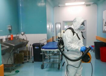 Gobierno realiza jornada de desinfección en el Hospital Nacional de la Mujer