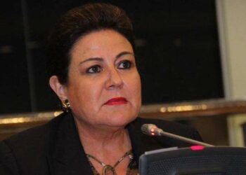 Diputada Margarita Escobar podría ser llevada por apremio ante la Comisión Especial que investiga entrega de sobresueldos