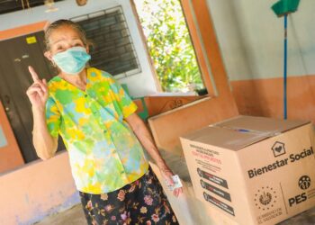 Gobierno entrega paquetes alimentarios en Olocuilta