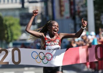 Doblete de Kenia en el maratón femenino más lento