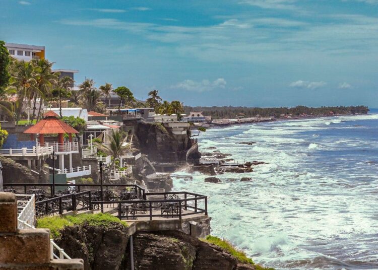 Verifican cumplimiento de protocolos de bioseguridad en establecimientos turísticos de La Libertad