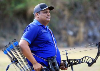 El arquero salvadoreño Roberto Hernández se fogueará en España