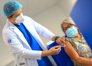 El Salvador registra más de 4.6 millones de dosis aplicadas contra la covid-19