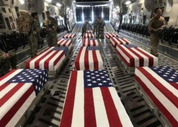 El presidente de EE.UU. Joe Biden rendirá tributo a militares muertos en Kabul