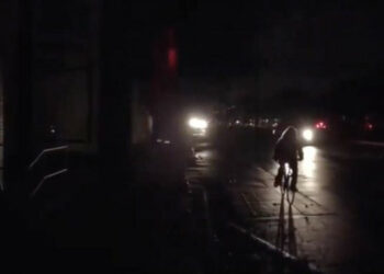 Huracán «Ida» dejó completamente a oscuras a Nueva Orleans