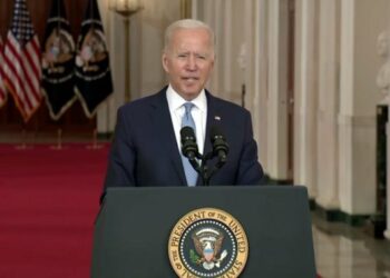 Joe Biden defendió la retirada de Afganistán pero advirtió a los terroristas de ISIS-K