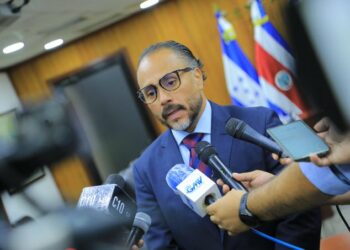 Diputados finalizan entrevistas para aspirantes a magistrados suplentes de la Corte Suprema de Justicia