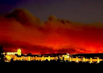 (VIDEOS) España lucha contra el mayor incendio del año, que ya ha devorado más de 10.000 hectáreas