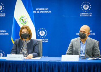 MINED lanza convocatoria para aplicar al programa de becas FANTEL 2021