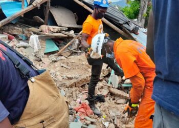 El saldo oficial de muertos por el terremoto en Haití escaló a 1.941 y la cifra de heridos a más de 9.900