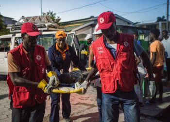 Labores de rescate en Haití bajo amenaza por el paso de tormenta «Grace»