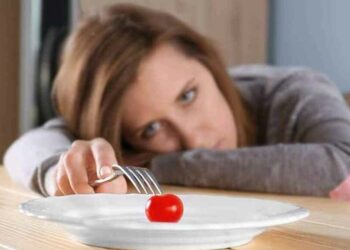 Una joven pierde la sensación de hambre durante casi un año tras sufrir un infarto cerebral, en un extraño caso médico