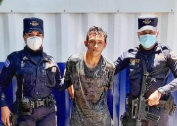 Vendedor de marihuana es capturado en Santa Ana