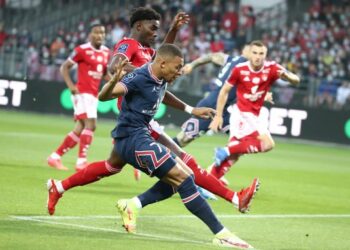 El PSG quiere más dinero y el Madrid estudia subir la oferta a 200 millones de euros