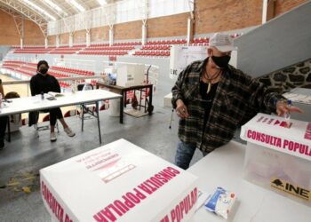 Poca participación en el referendo del “juicio a los expresidentes” de México