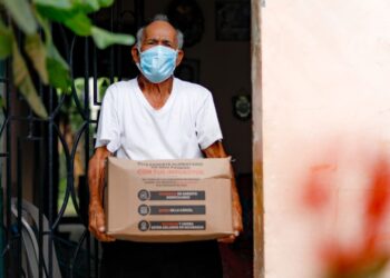 Paquetes alimentarios llegan a Cuyultitán, La Paz