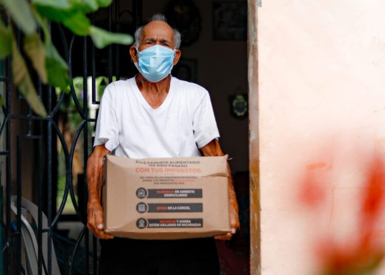 Paquetes alimentarios llegan a Cuyultitán, La Paz