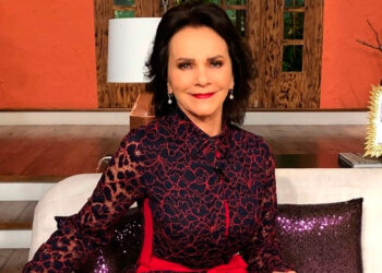 Pati Chapoy criticó estrategia de vacunación en México y usuarios arremetieron contra ella