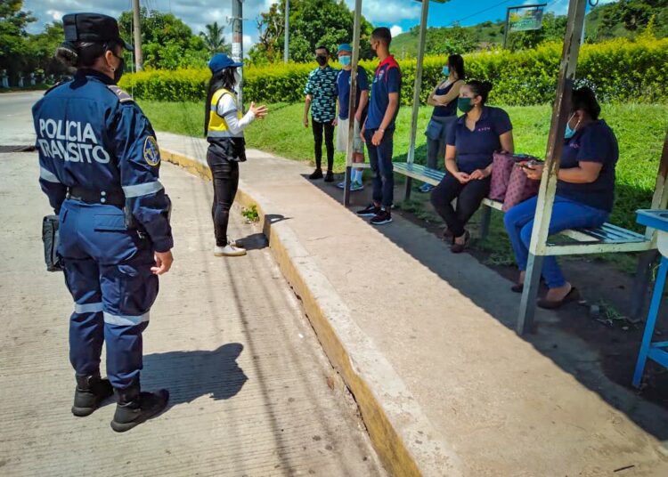 CONASEVI realiza intervenciones de educación y sensibilización vial a peatones