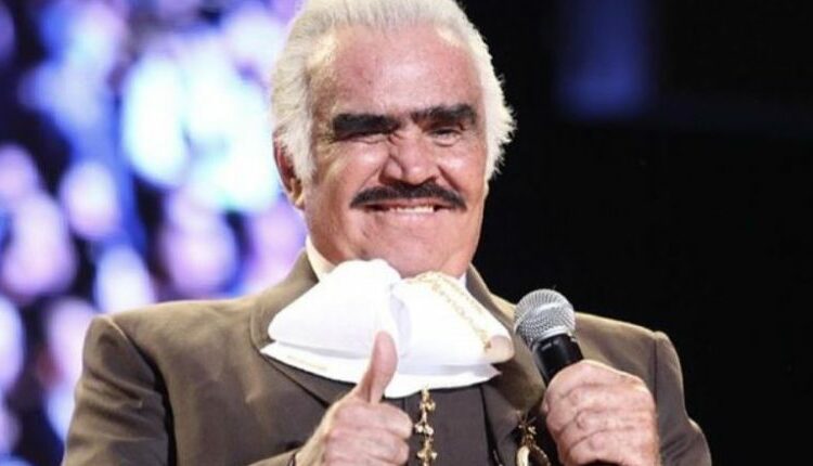 A Vicente Fernández le retiraron la intubación, así ha evolucionado su salud