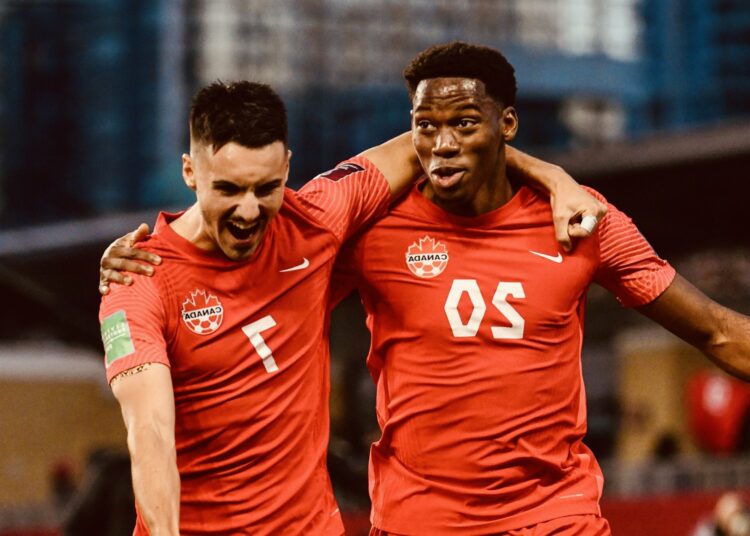 El Salvador sufre su primera derrota en la octagonal ante Canadá con el marcador de 3-0