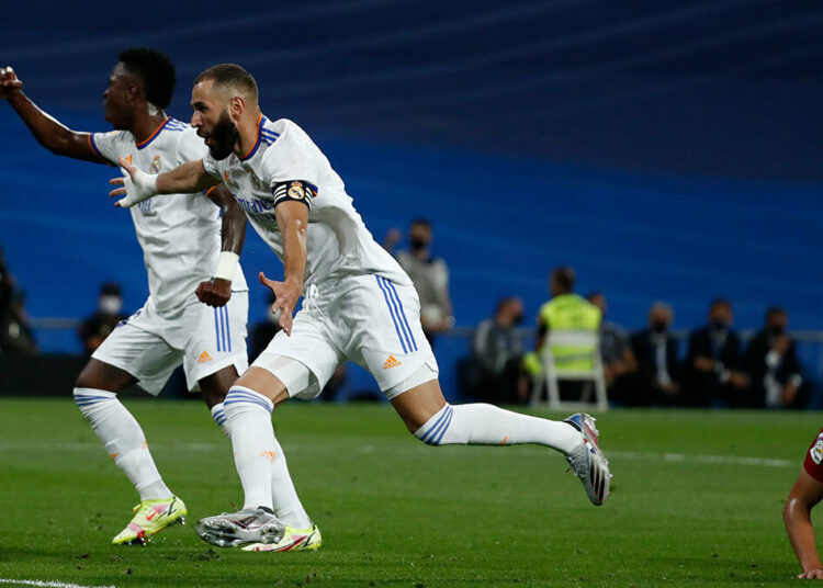 Karim Benzema anota hat-trick en el triunfo 5-2 de Real Madrid ante Celta
