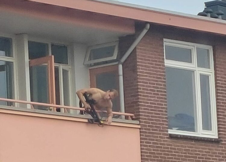 (VIDEO) Un ataque con cuchillo deja dos muertos y un herido en Países Bajos