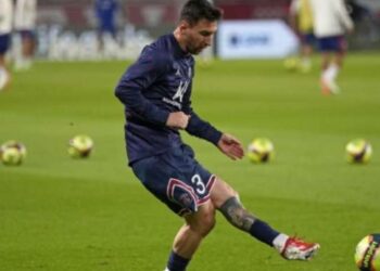 Lionel Messi volvió a entrenar a la par de sus compañeros en PSG