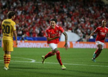 Benfica goleó al Barcelona en la Champions League y profundizó su crisis