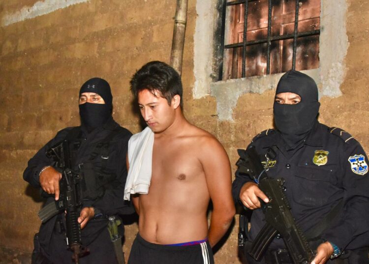 Capturan a pandilleros responsables del homicidio de 4 estudiantes en Ahuachapán