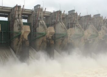 CEL realiza descargas controladas en Central Hidroeléctrica 15 de Septiembre