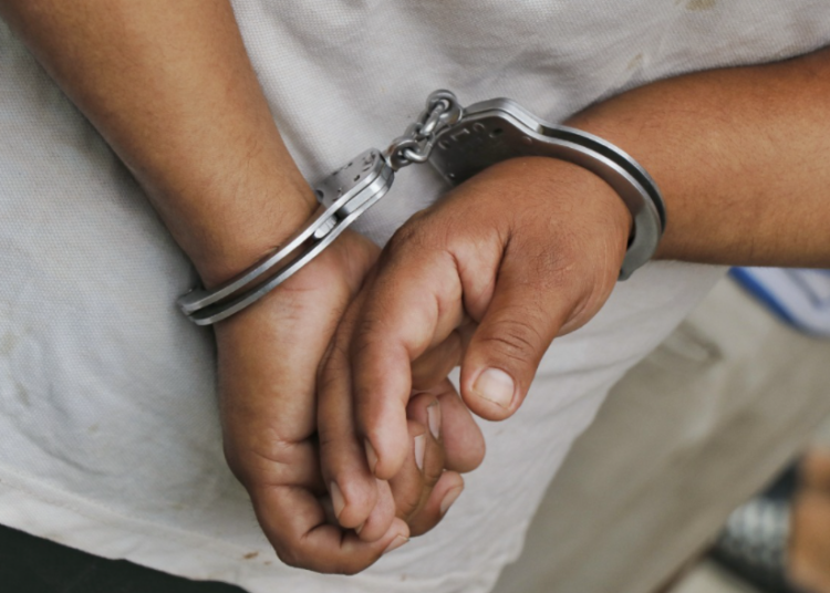 Pandillero de la 18 es detenido por la PNC cuando intentaba matar a una persona en Santa Ana