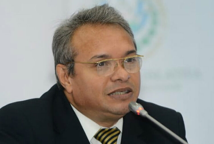 Norman Quijano quedó en libertad tras resolución del juez Carlos Sánchez