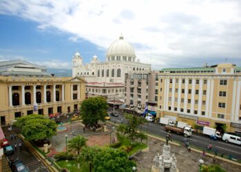 Asamblea aprueba subsidiar y financiar a más de 300 familias con ejecución de proyectos de vivienda en el Centro Histórico