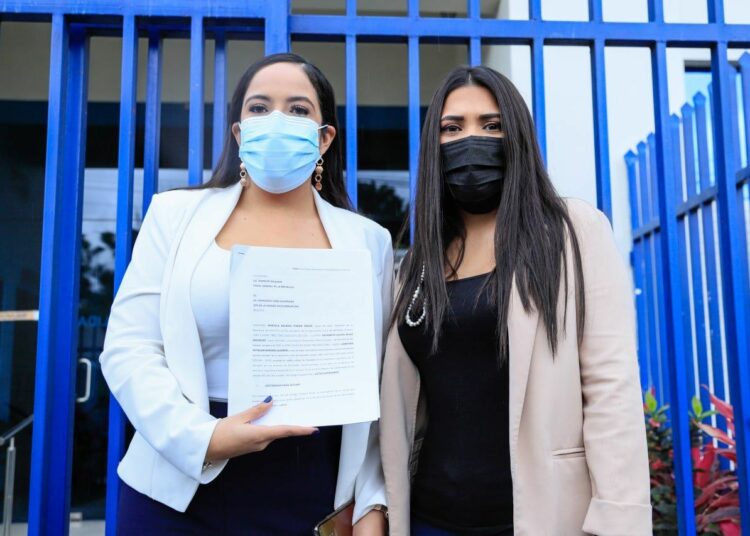 Diputadas presentan aviso ante Fiscalía por posibles delitos de evasión fiscal por parte de FUSADES