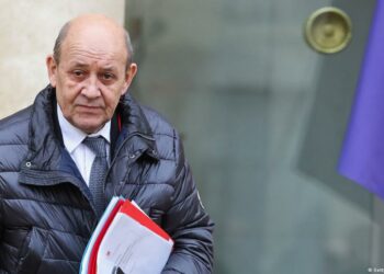 Francia llama a consultas a sus embajadores en EE.UU. y Australia tras la creación de la alianza AUKUS