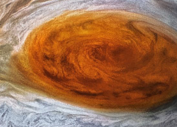 La Gran Mancha Roja de Júpiter está girando más rápido