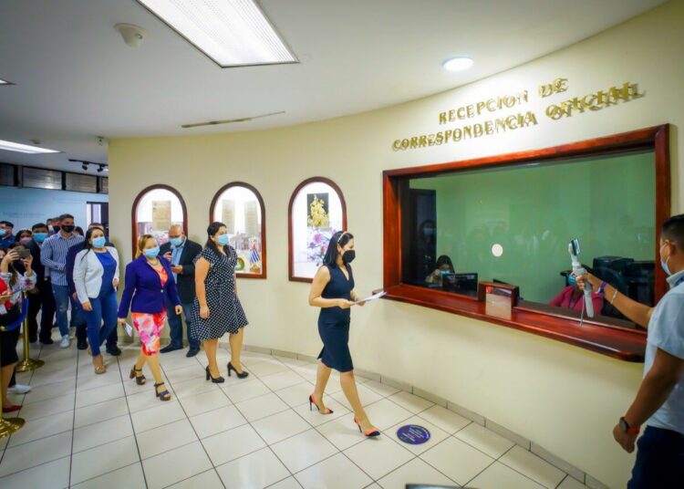 Diputados proponen reformar la Ley Especial de Adopción para agilizar procesos