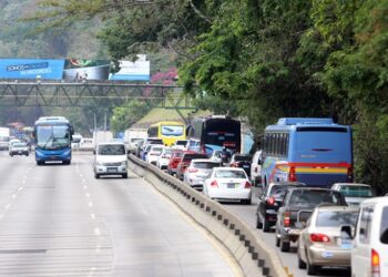 El domingo se restringirá totalmente el paso en carretera Los Chorros por trabajos del MOP