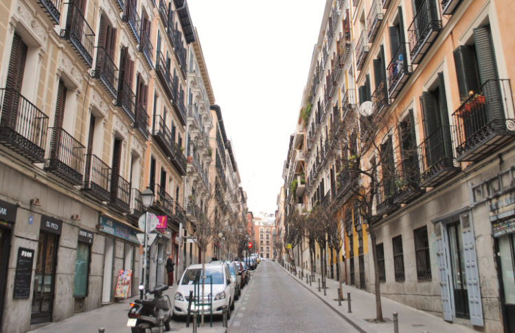 “Agresión homófoba” en Madrid fue falsa, sujeto se contradice al declarar y luego acepta que el hecho fue consentido