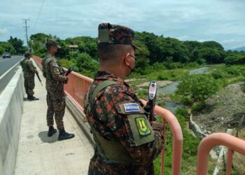 Fuerza Armada realiza patrullaje preventivo en Chalatenango, bajo el Plan Control Territorial