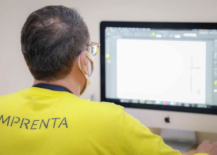 Reos reciben talleres vocacionales para una reinserción social positiva, asegura el director de Centros de Penales