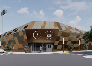 Presidente ad honórem del INDES, Yamil Bukele, anunció la remodelación del Estadio de sóftbol «Pablo Arnoldo Guzmán»