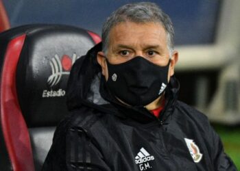 El “Tata” Martino no viajará para dirigir en Eliminatorias tras ser operado en México