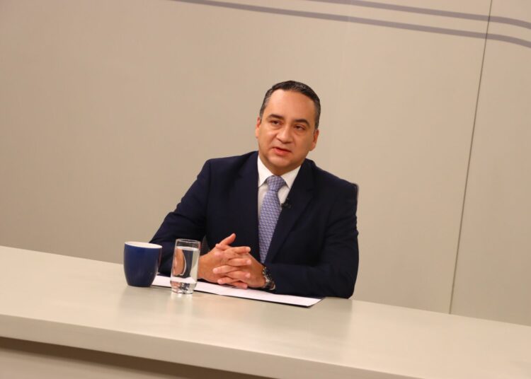 Fiscal General explica mecanismo corrupto de ASOCAMBIO para extraer fondos del Estado