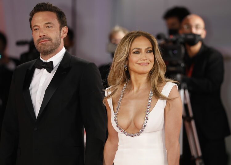 J.Lo prepararía estricto acuerdo prenupcial para Ben Affleck
