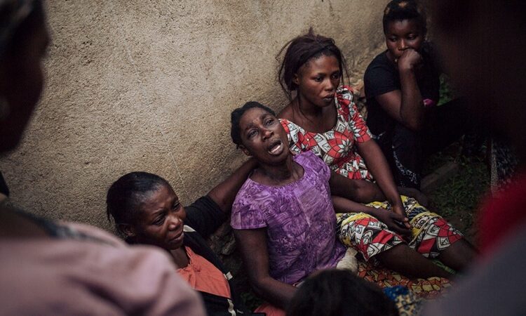 Queman vivas a varias mujeres tras una supuesta cacería de brujas en la República Democrática del Congo