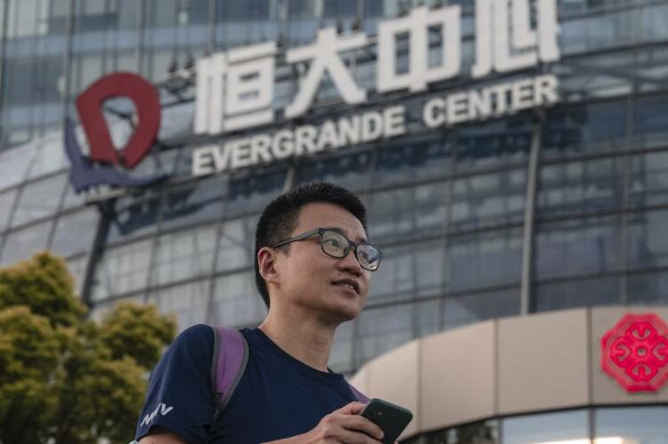Ciudades chinas empiezan a incautar los ingresos del gigante inmobiliario al borde de la quiebra