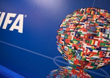 La Conmebol respaldó a la UEFA y también se mostró en contra de disputar el Mundial cada dos años