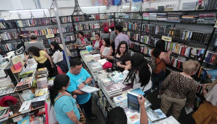 El Salvador participa en Feria Internacional del Libro en Guatemala